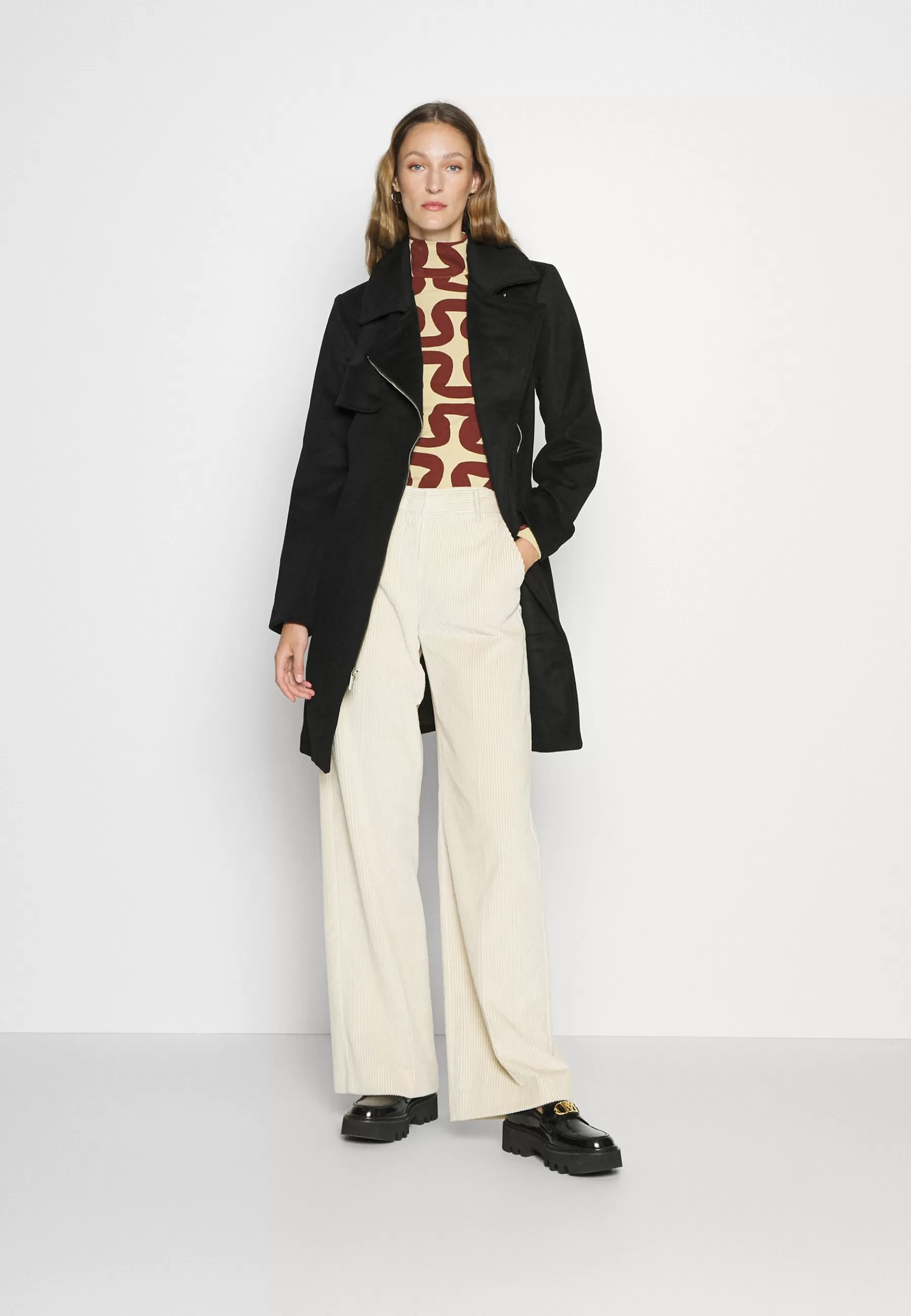 Cheap Cappotto Corto Donna Classici