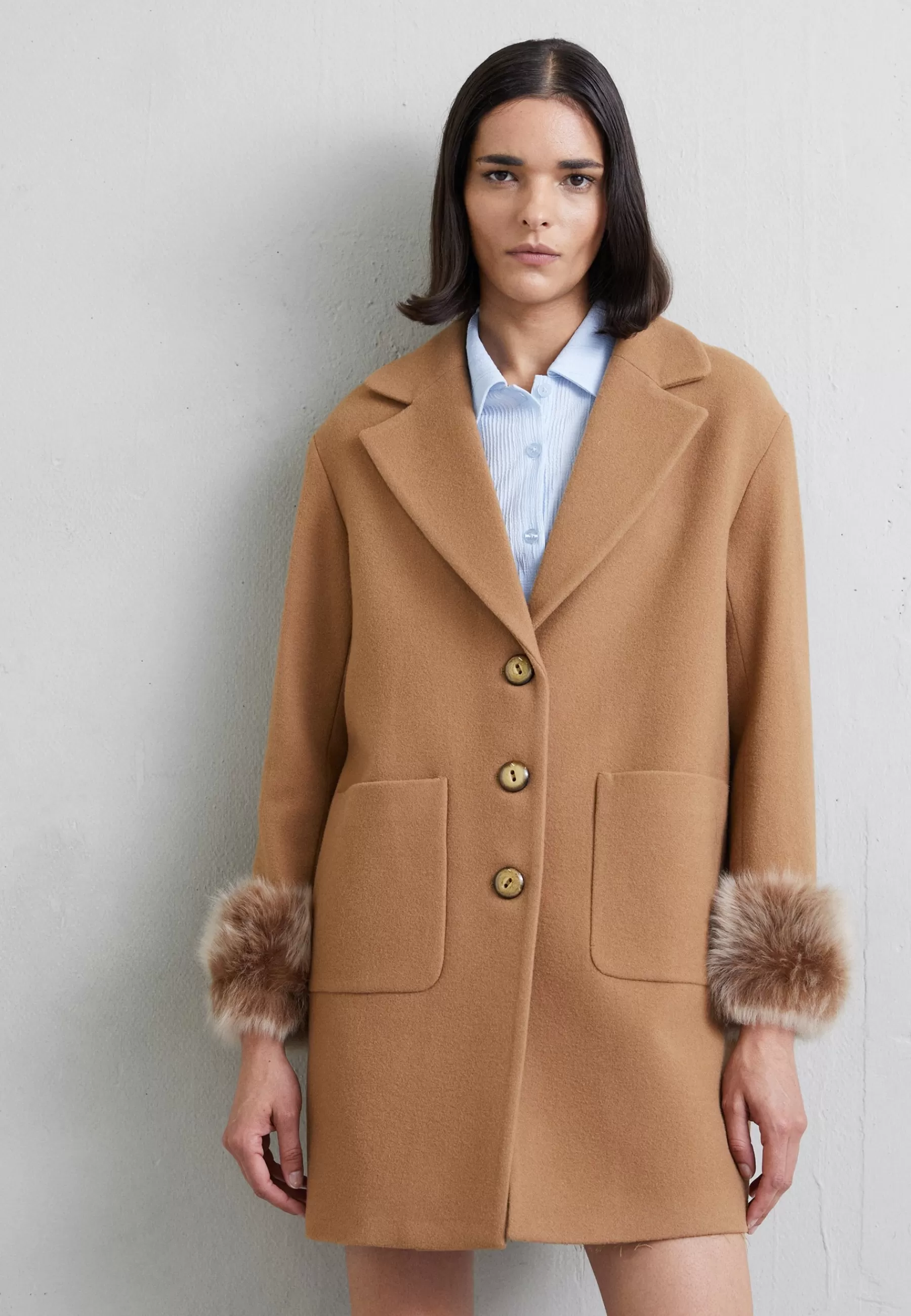 Shop Maggi Car Coat Short With Cuffs - Cappotto Corto Donna Classici