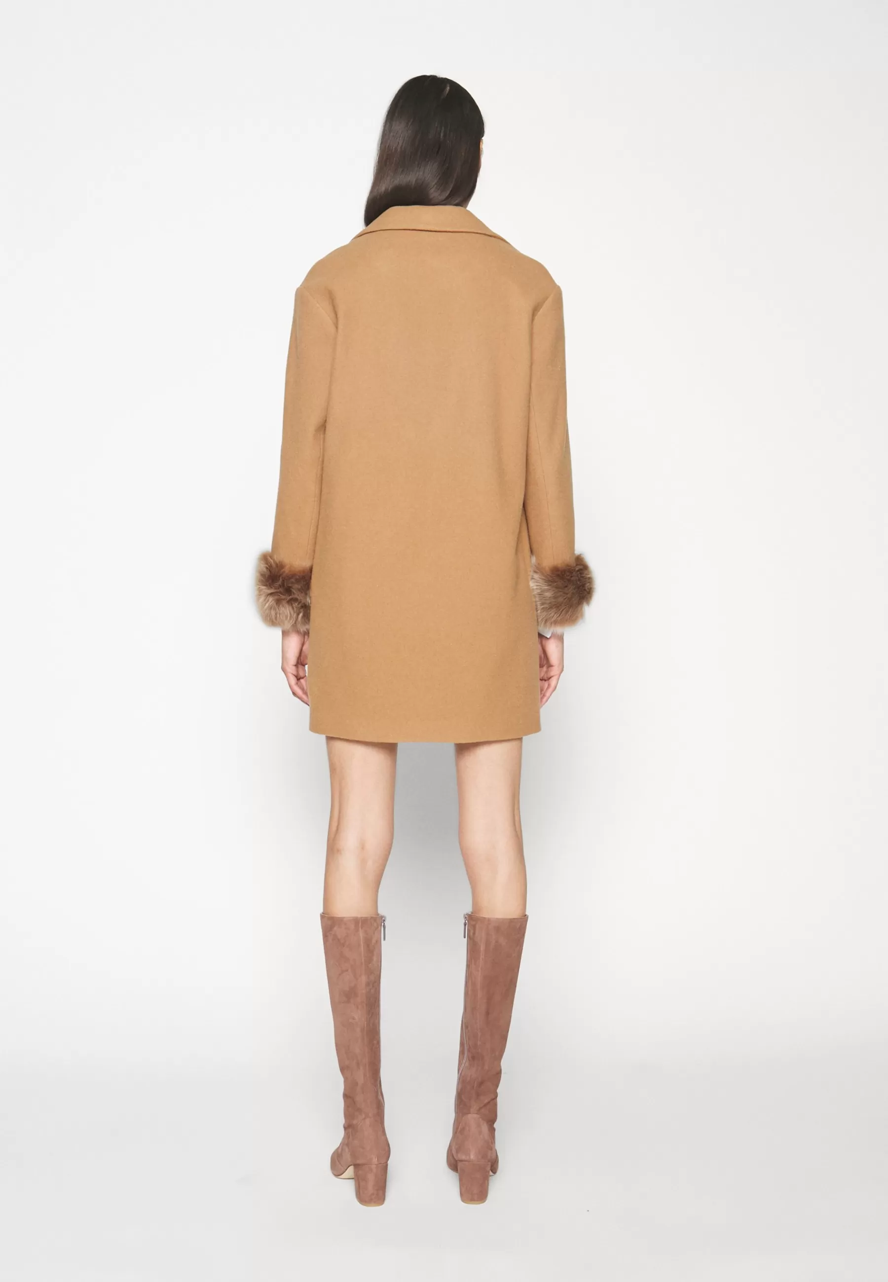 Shop Maggi Car Coat Short With Cuffs - Cappotto Corto Donna Classici