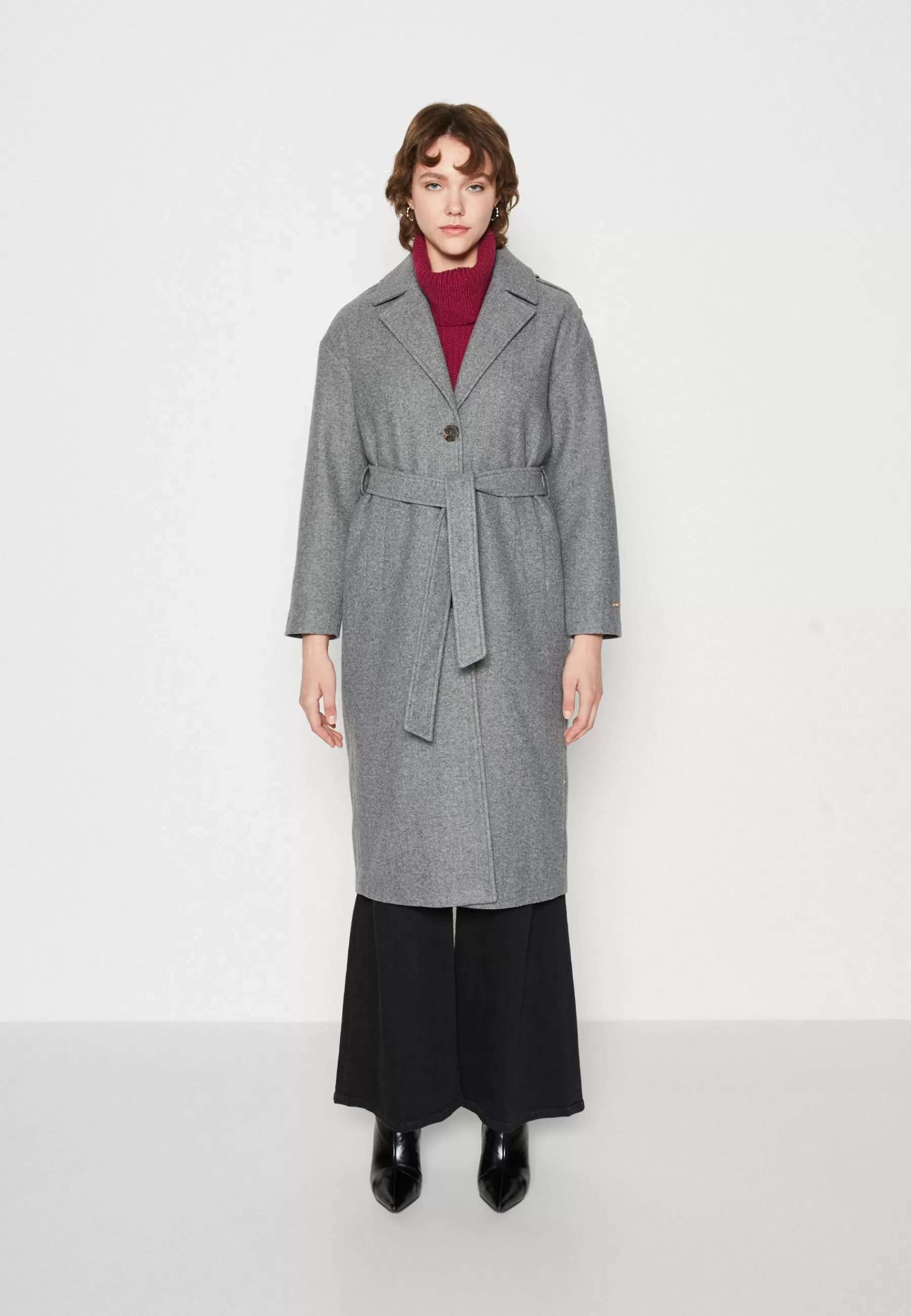 Shop Onlnewemma Long Coat - Cappotto Classico Donna Classici