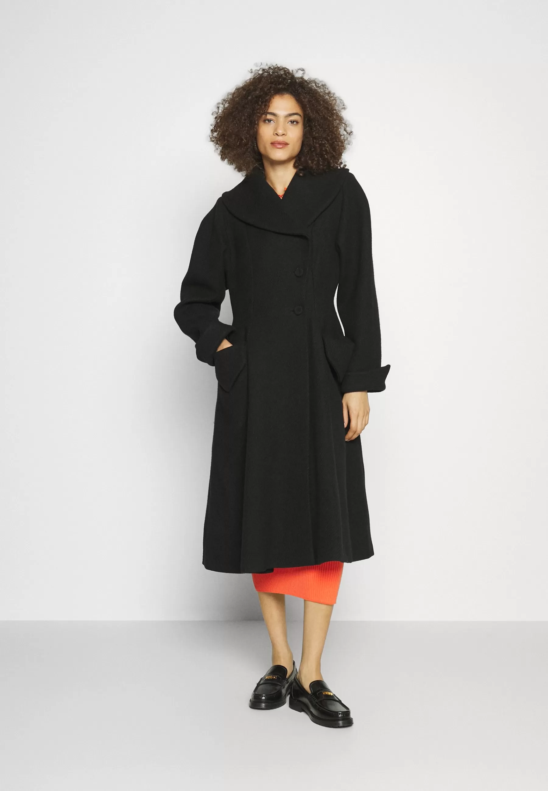 Shop Silhouette Of The Season - Cappotto Classico Donna Classici